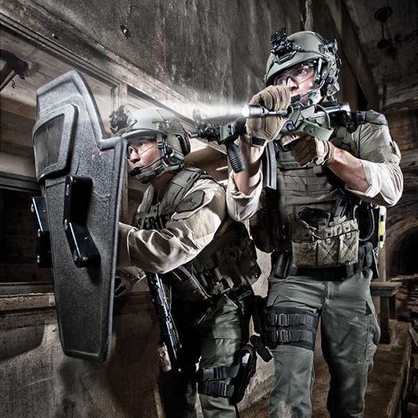 Pelican 7600 Tactical Flashlight - Image 15